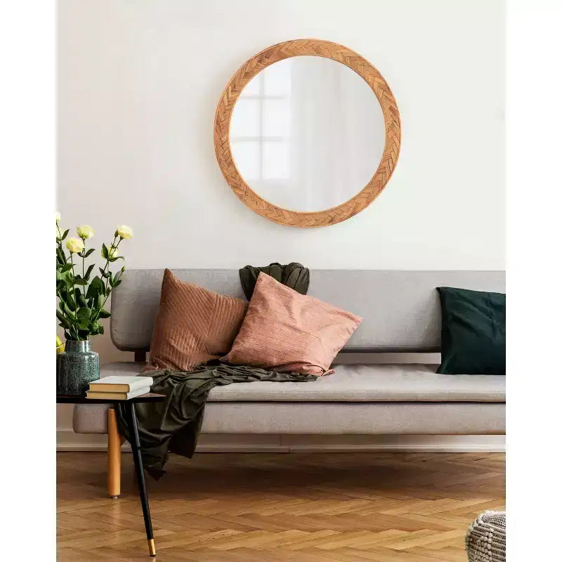 Miroir mural rond marron, cadre en bois à chevrons, utilisation par 1 personne