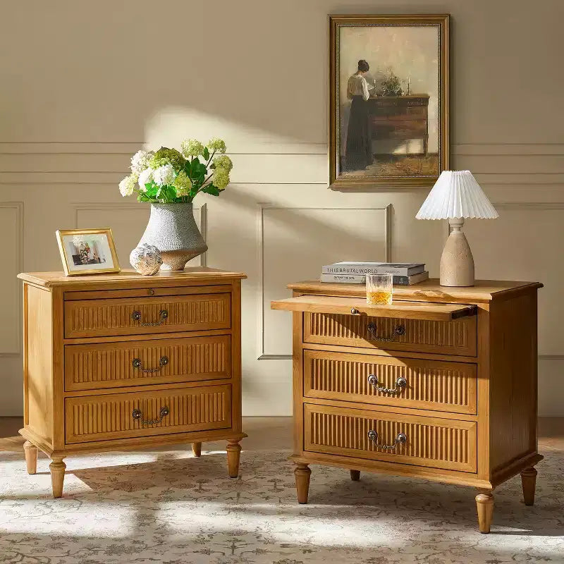 Table de chevet à 3 tiroirs avec prise intégrée, lot de 2 – Chêne / Anthracite / Noyer