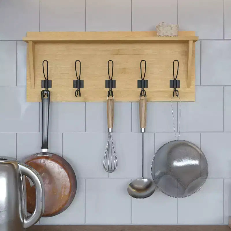 Porte-manteau mural en pin avec 5 crochets et étagère supérieure – 7 couleurs, 1 personne