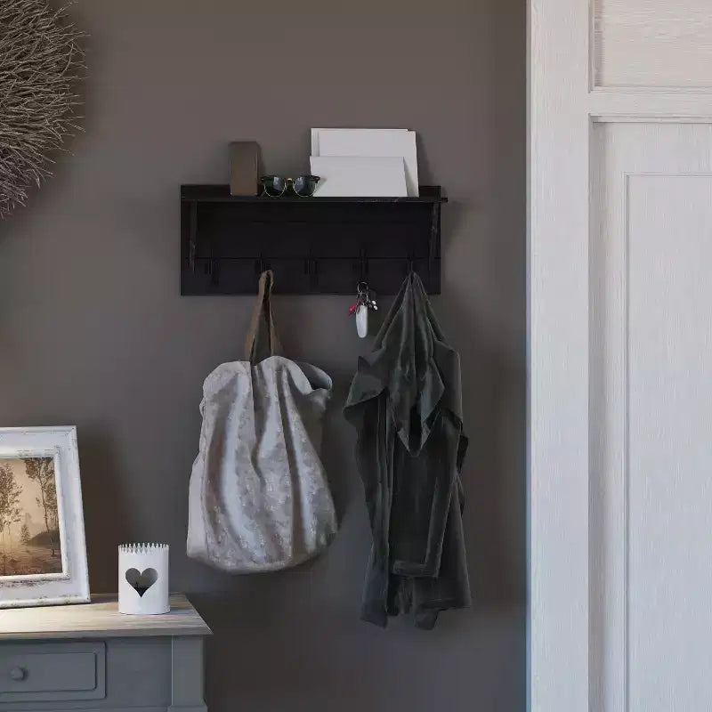 Porte-manteau mural en pin avec 5 crochets et étagère supérieure – 7 couleurs, 1 personne