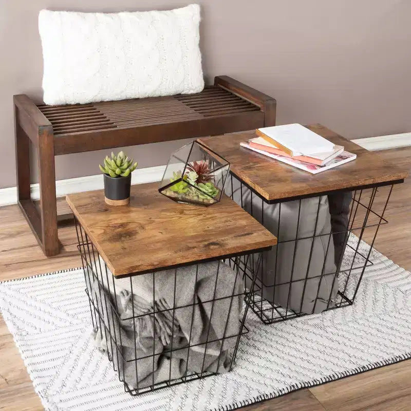 Tables gigognes carrées noires et marron, lot de 2