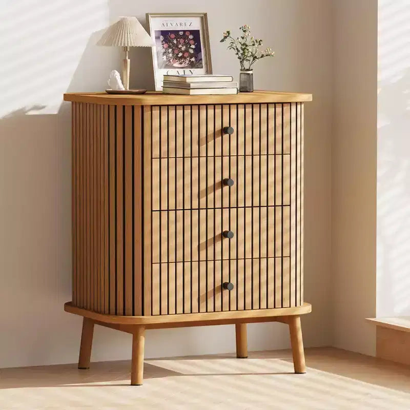 Commode haute 4 tiroirs cannelés naturels – Style bohème, pour 1 personne